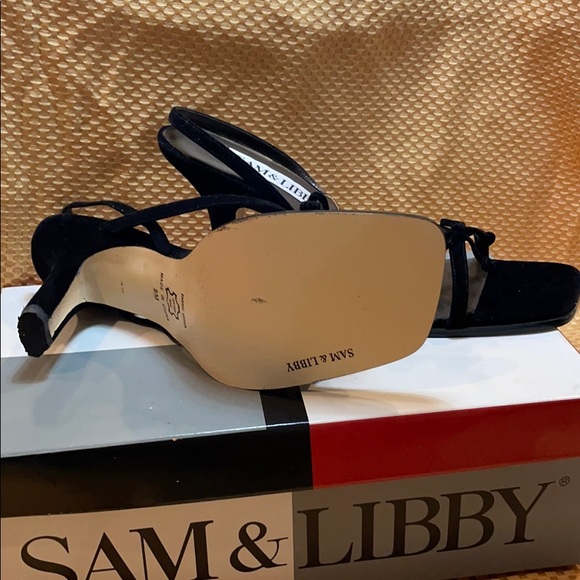 Black velvet heels 3 inch heel. - Picture 2 of 5